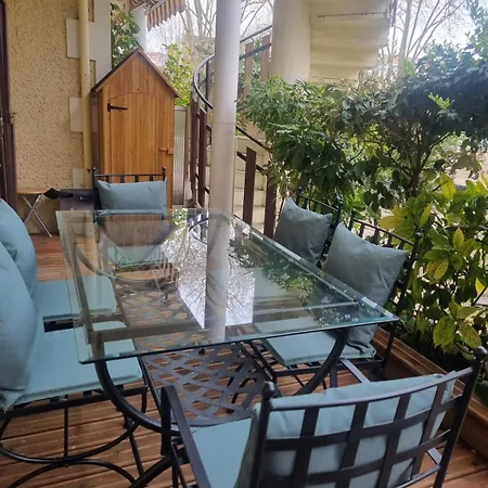 Le Patio D'elio, شقة *